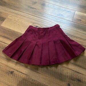 DO NOT BUY AMERICAN APPAREL SMALL MAROON SKIRT